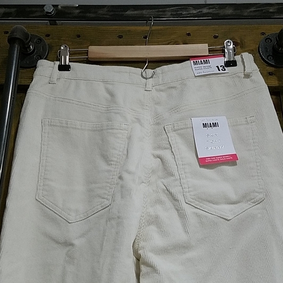NEW WITH TAG CREAM HIGH RISE SUPER SKINNY STRETCH CORDUROYS SIZE 13 - Picture 4 of 9